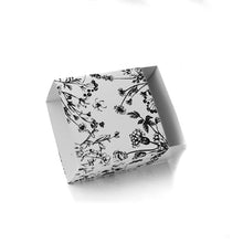 Cargar imagen en el visor de la galería, Caja Scone Flores Fluorescente