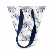 Cargar imagen en el visor de la galería, Basket Porcelain Blue
