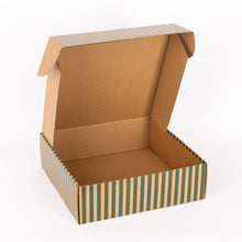 Cargar imagen en el visor de la galería, Caja Bookcase Rayas
